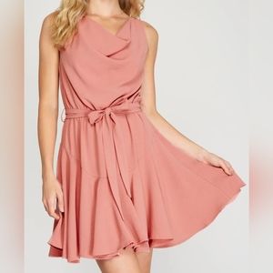 She + Sky SLEEVELESS COWL NECK	FLOUNCE WOVEN DRESS WITH SASH